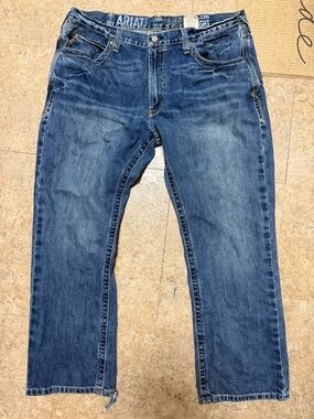 Ariat Men’s Slim Straight Jeans